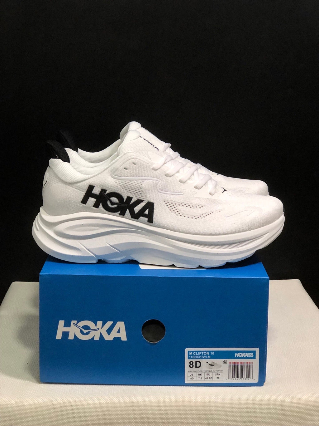 HOKA ONE ONE Clifton 10 Running Shoes